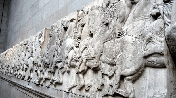 ¡Grecia VS Reino Unido! O más bien… ¡Grandes museos VS la gente!