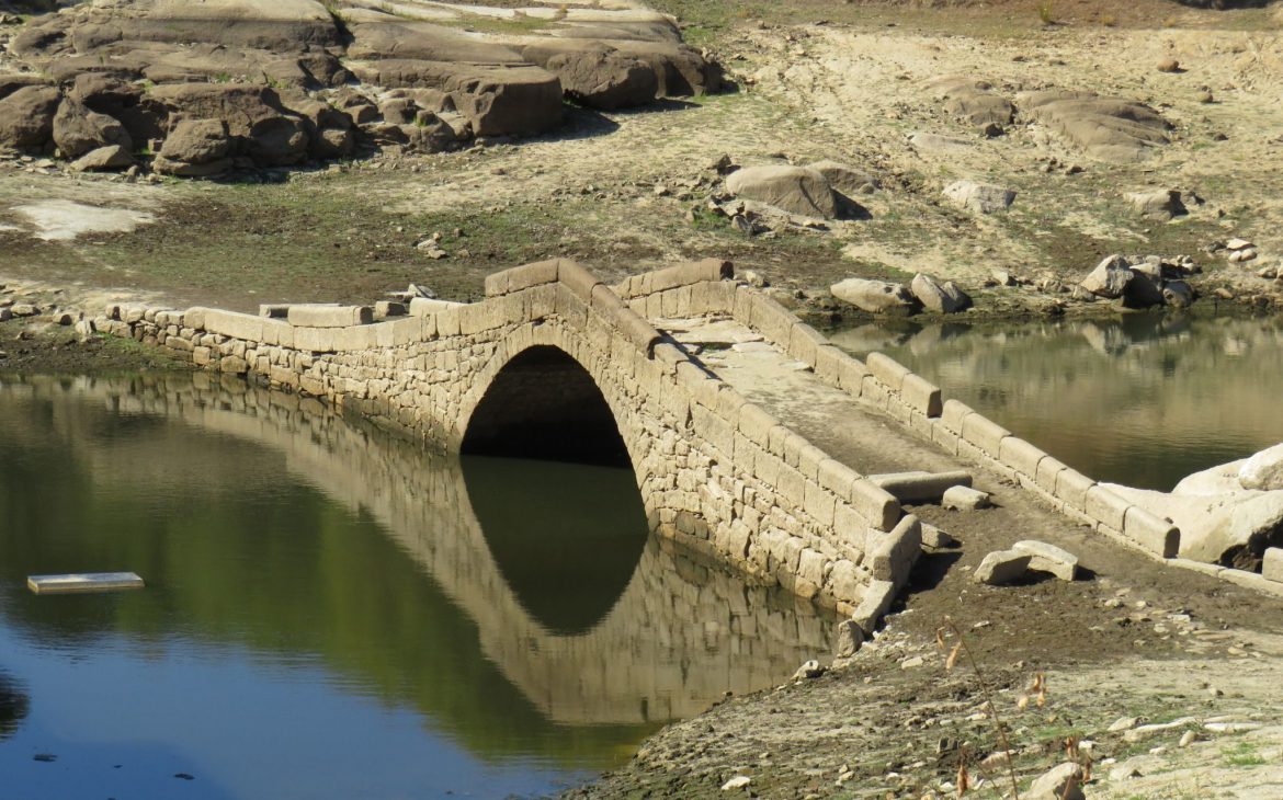 El puente del Embalse de La Puente